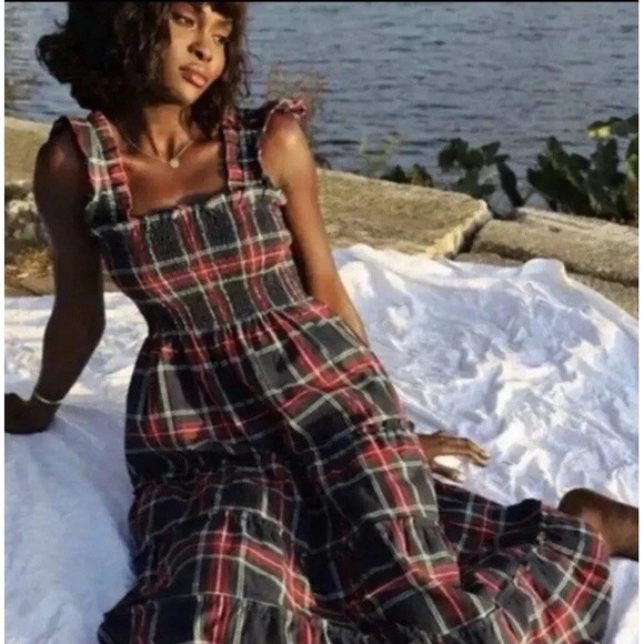 Hill House Dresses & Skirts - Hill House Home Ellie Nap Dress Tartan Plaid Smocked Navy Women's XS Coastal